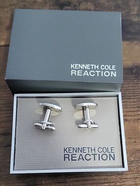 Kenneth Cole Reaction Men's Silver Cufflinks